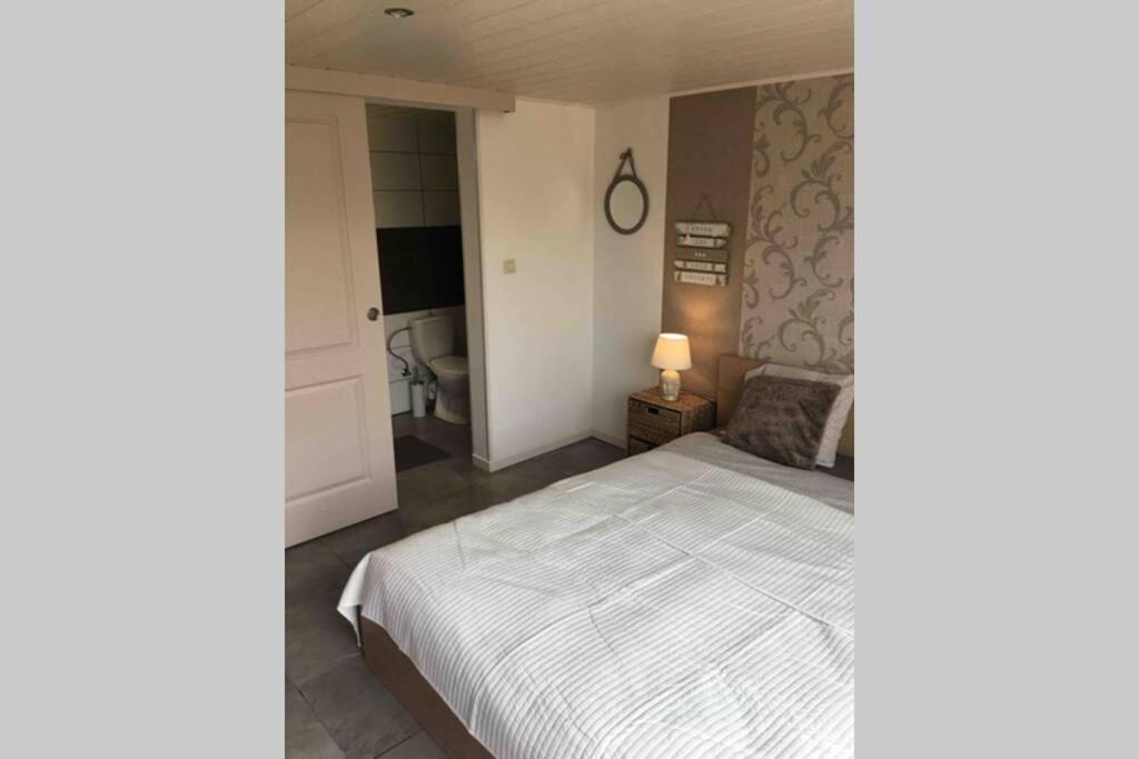 Cosy Appartement ,Dinant, Abbaye De Maredsous 안히 외부 사진