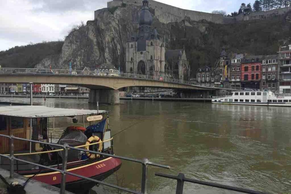 Cosy Appartement ,Dinant, Abbaye De Maredsous 안히 외부 사진